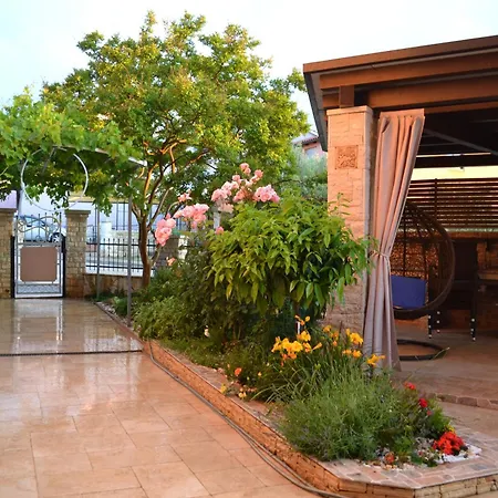 Viola Istra Pensjonat 4*