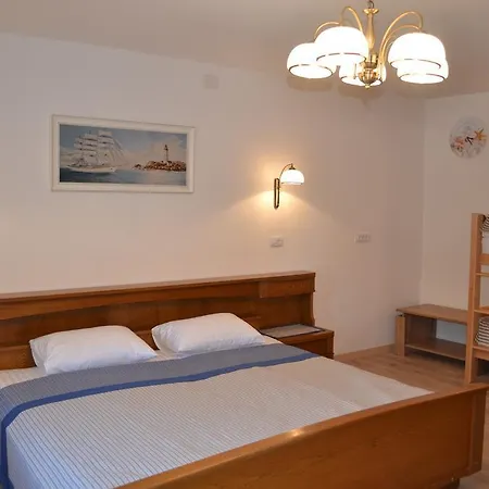 Πανσιόν Viola Istra Štinjan