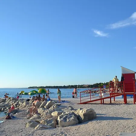 Viola Istra Pensjonat Štinjan