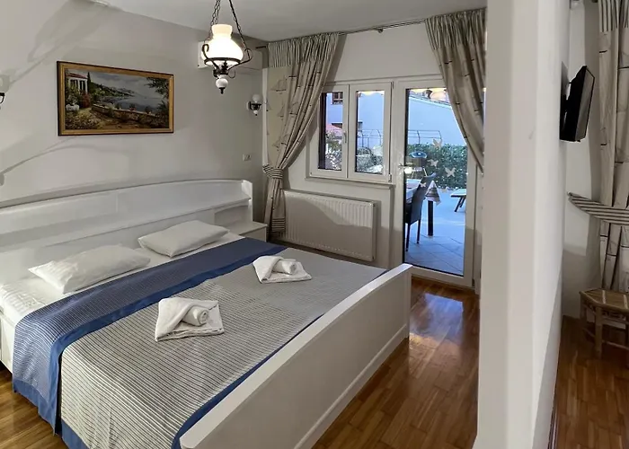 Viola Istra 4*