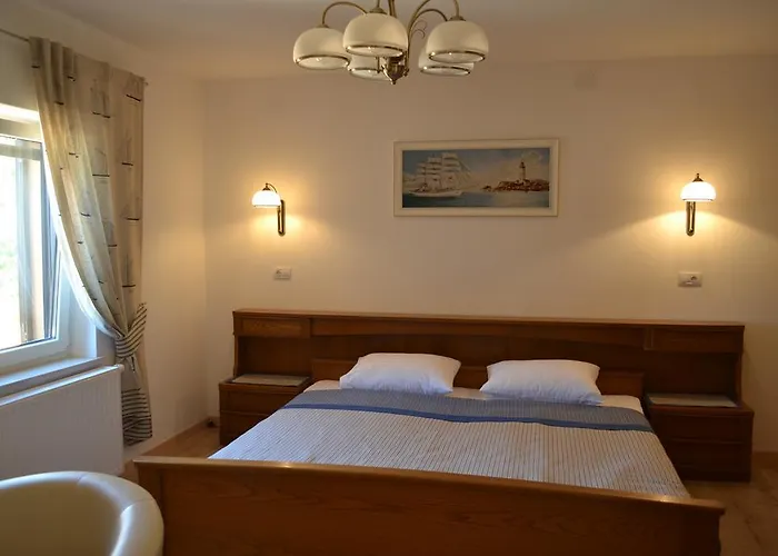 Viola Istra Konukevi 4*