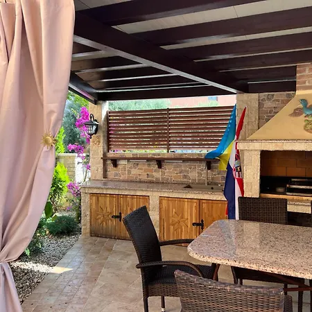 Viola Istra Гостевой дом 4*