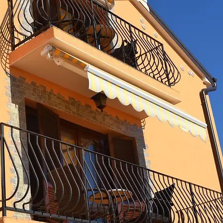 Viola Istra Guest house